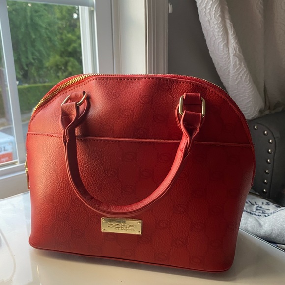 BEAUTIFUL BRIGHT RED BEBE BAG - Picture 7 of 7
